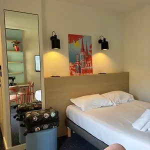 2* Apart-hotel Et Résidence Les Lauréades Centre Jaude